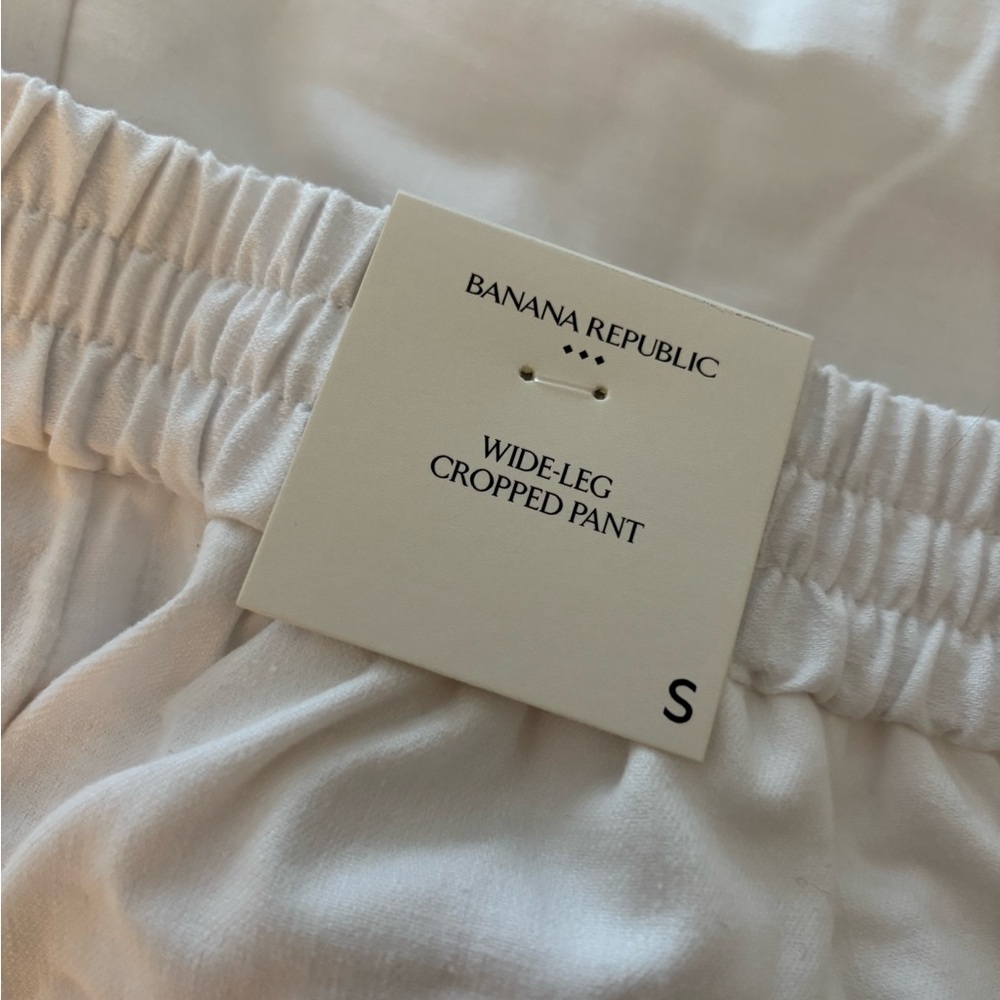 Banana Republic Wide-Leg Cropped Pants
